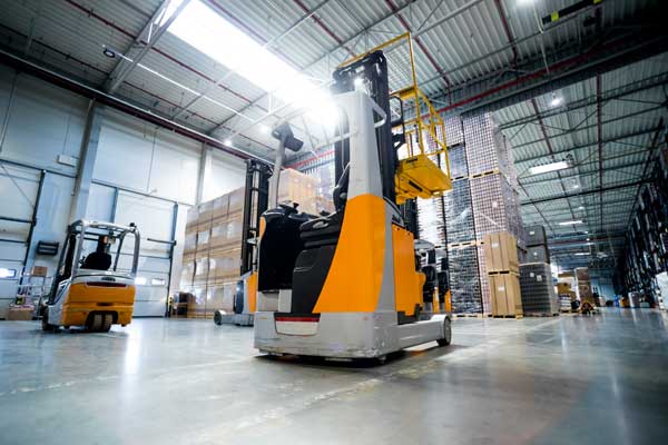 electric forklift in Singapore warehouse